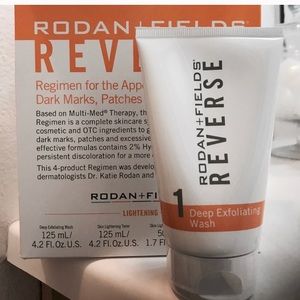 Rodan+Fields Revers Deep Exfoliating Wash